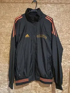 アディダス　ジャイアンツ　ウィンドブレーカー