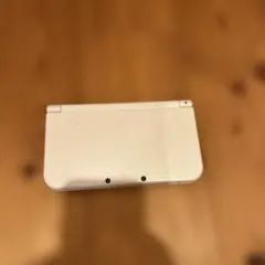 New Nintendo 3DS LL パールホワイト