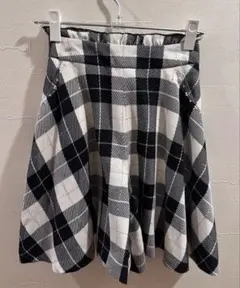 【新品タグ付】LODISPOTTOスカート