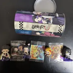 鬼滅の刃 カード ミニフィギュア 缶