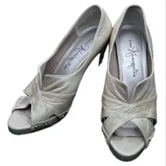 銀座かねまつ オープントゥパンプス