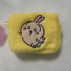 ちいかわ ふわふわミニポーチ　うさぎ