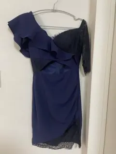 【dazzy】 キャバドレス　スナック　ミニ丈　人気　フリル