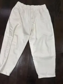 GU ホワイト カジュアルパンツL