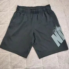 NIKE ナイキ ハーフパンツ XS 140くらい