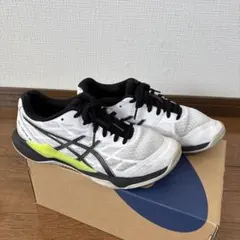 ASICS バレーボールシューズ
