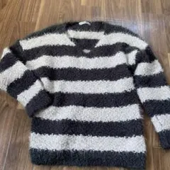 ALCIALUNA 黒白ストライプ Vネックセーター