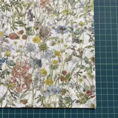 T30 ワイルドフラワーズ 108×30cmリバティ タナローン