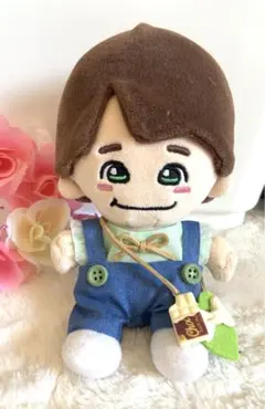 なにわ男子　ちびぬい　ぬい服　デニム　サロペット　緑　グリーン