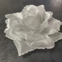 薔薇 コサージュ 入学式などに