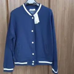 新品！デニム　ジャケット　スタジャン風