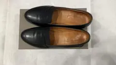 ローファー 革靴