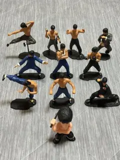 ダイドー ブルース・リー フィギュアコレクション 全10種 (接着あり)のサムネイル