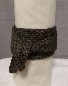 ミニスカーフ　ゴールドブラウン　大人コーデに