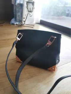 Item thumbnail for item f43c15b7-4c94-4ef5-8e42-43c23b72abb9