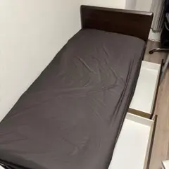 シングルベッド