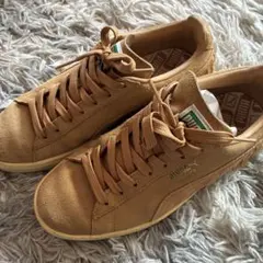 プーマスエード