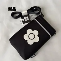⭐︎新品⭐︎MARY QUANT デイジースマホショルダーバッグ　マリクワ