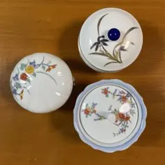 錦松梅 蓋つき煮物椀 2個セット 青赤葉模様 - メルカリ