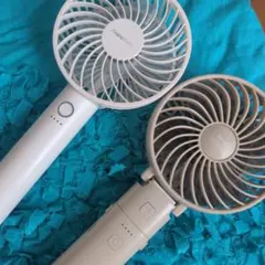 美品☆フランフラン ハンディファン 水色 ウェーブ ジェルキルト 白