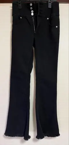 WEGO ハイウエストストレッチフレアパンツ　Ｓサイズ　黒　フリンジ