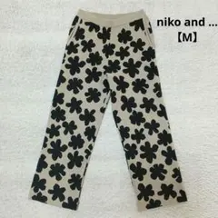 ニコアンド フラワー柄ニットイージーパンツ ウエストゴム M ベージュ