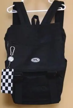 WEGO ブラックリュック チェック柄の伸びるパスケース付き