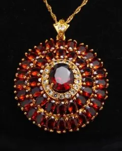 ガーネット ネックレス