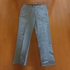 ユニクロ　感動パンツ　スラックス　グレー　グレンチェック