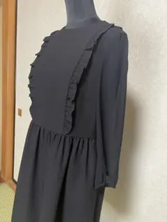 ブラックワンピースのサムネイル