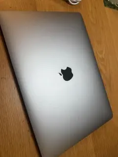 MacBook Air 2018 型式A1932 要OSインストール - メルカリ