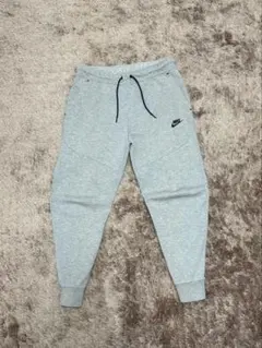 ナイキ　メンズ　Ｍ　テックフリース　パンツ　グレー　３５