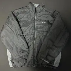 NIKE リバーシブルダウンジャケット
