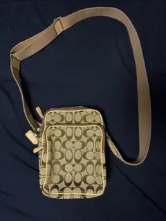 COACH シグネチャー ショルダーバッグのサムネイル