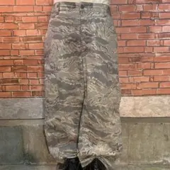 Item thumbnail for item 4e4a4c2b-9790-4c21-b784-fa6d26c4e149