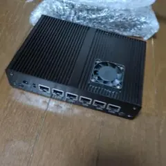 ミニPC コンパクトデザイン 6LAN搭載