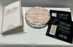 ディオールスキン　フォーエヴァー　グロウ　ルミナイザー　004 コーラル　グロウ