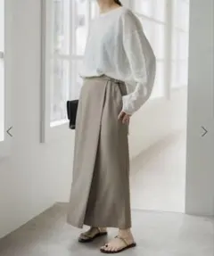 Spick & Span サイドベルトラップ風スカートのサムネイル