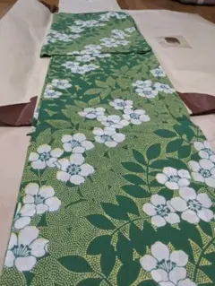きもの やまと きもののやまと 浴衣 セオα カエル 美品 - メルカリ