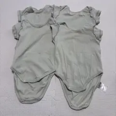 赤ちゃん本舗　ロンパース 肌着　70サイズ　4枚セット