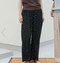 美品☆アーバンリサーチドアーズ　リネンレーヨンドットイージーパンツ