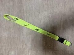 NIKE ネックストラップ 蛍光イエローのサムネイル