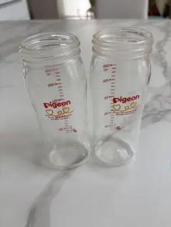 Pigeon 哺乳瓶 240ml 2本セット（瓶のみ）
