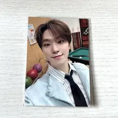 SEVENTEEN HOLIDAY ディノ　トレカ