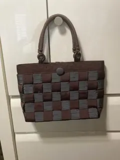 Item thumbnail for item 47819c64-73dd-4d1d-9a1e-e6825f11a9ae