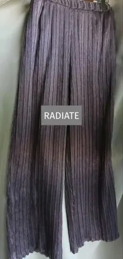 最終値下げ　RADIATE プリーツ ワイドパンツ　ヤマダヤ