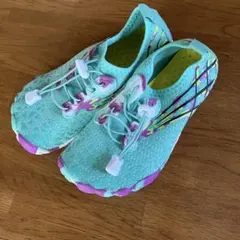 Item thumbnail for item 9af6a900-98e6-4ab7-a4d6-5a1b58e33e1d