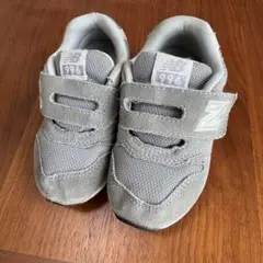 New Balance 996 グレー ベルト付きスニーカー