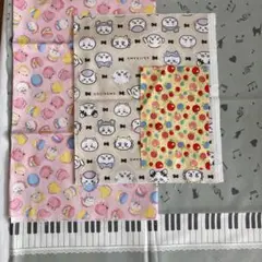 【注意書き】４枚セット⭐︎ちいかわ⭐︎ピアノ⭐︎マカロン