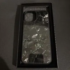 iPhone 15用 フォージドカーボンケース